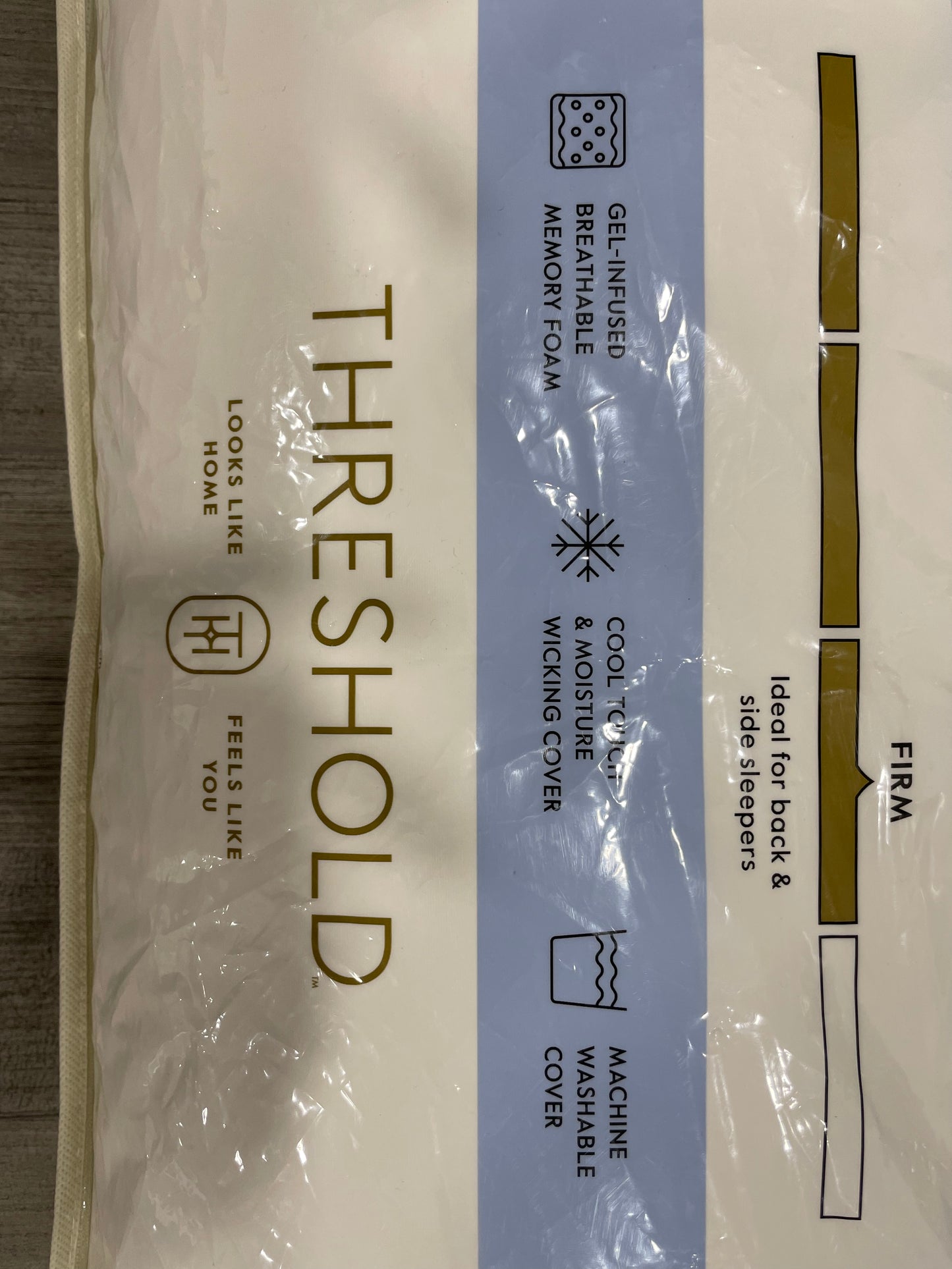 Threshold King Cool Touch Gel Memory Foam Pillow (112)