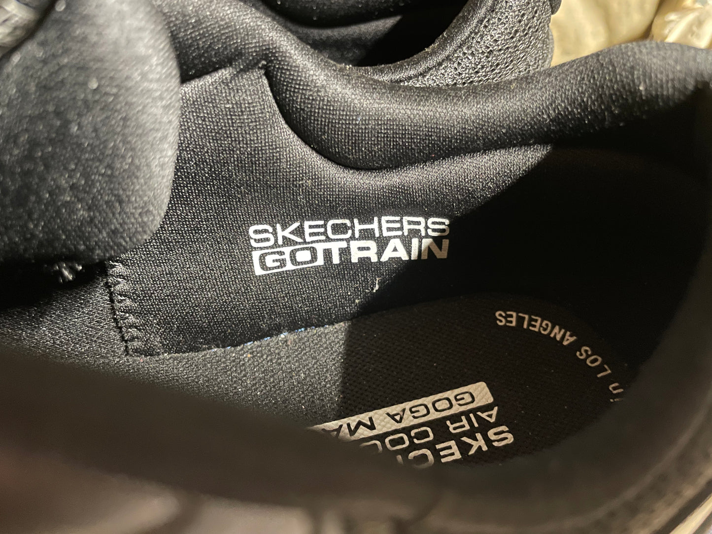 Skechers GoTrain Mens Athletic Shoes