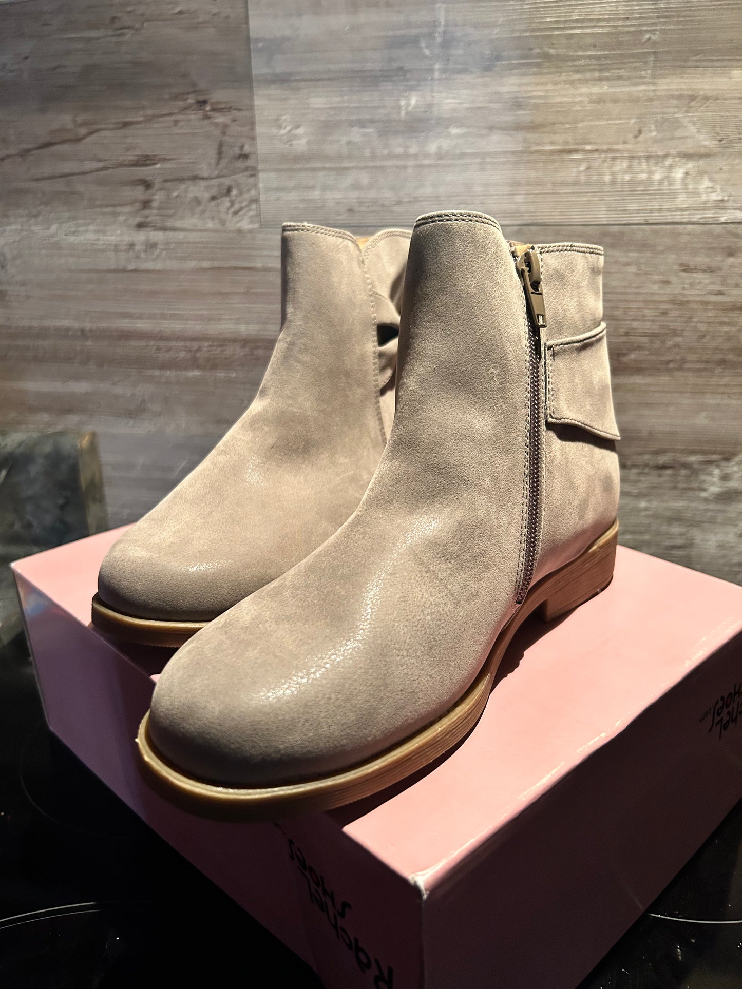 Rachel Shoes-Fae Taupe -011