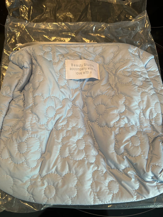 Quilted Cosmetic bag(042)