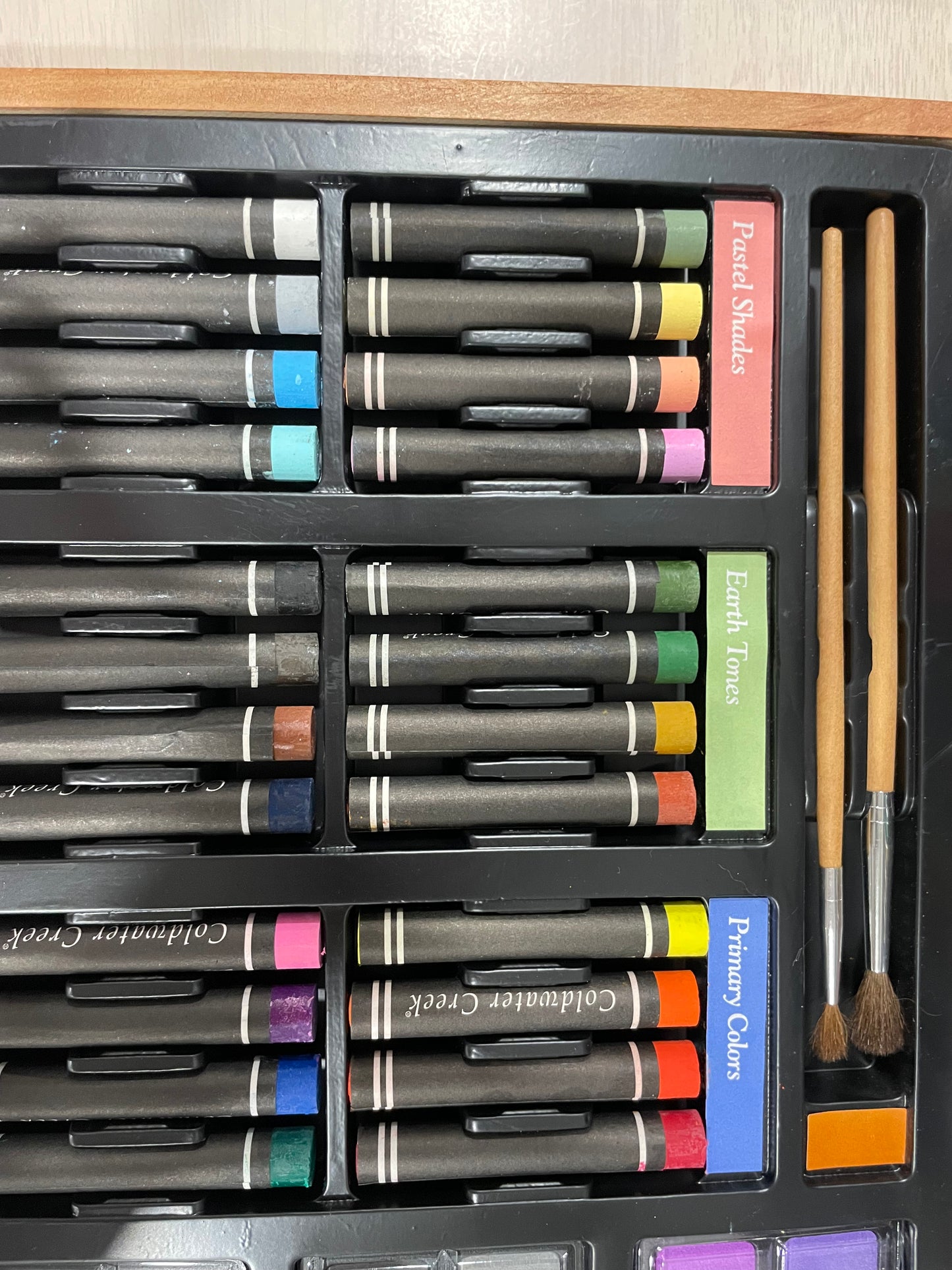 Cold water creek art kit (174)