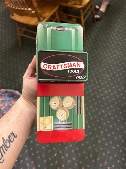 Vntg 2004 CRAFTSMAN Holiday TRUCK Tin-(362)