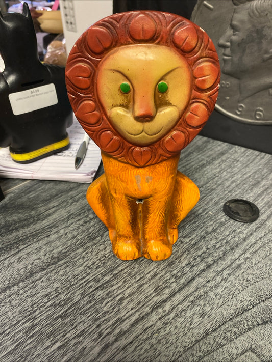 (2090) booth #282 lion bank