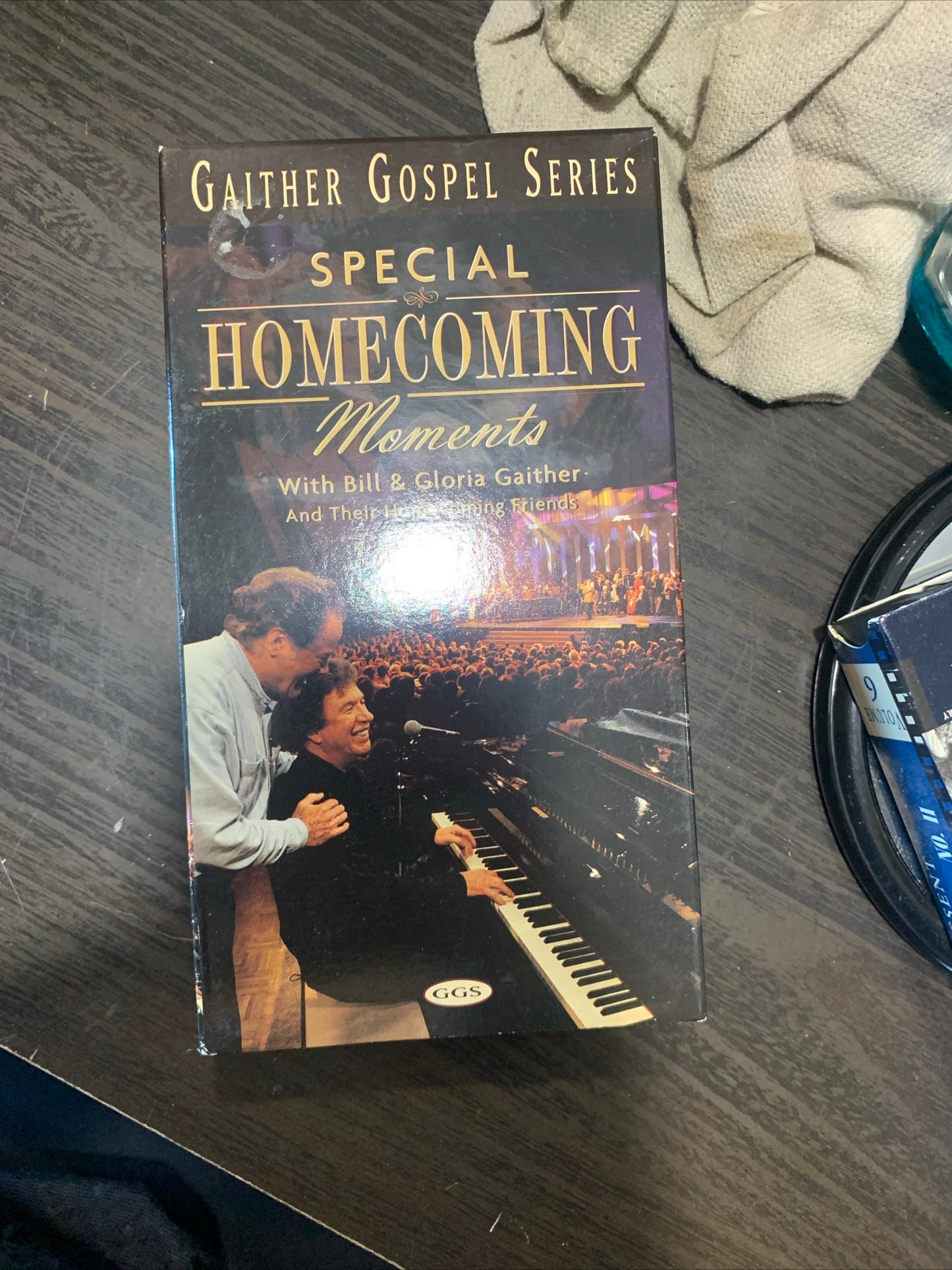 (1049)special homecoming moments vhs